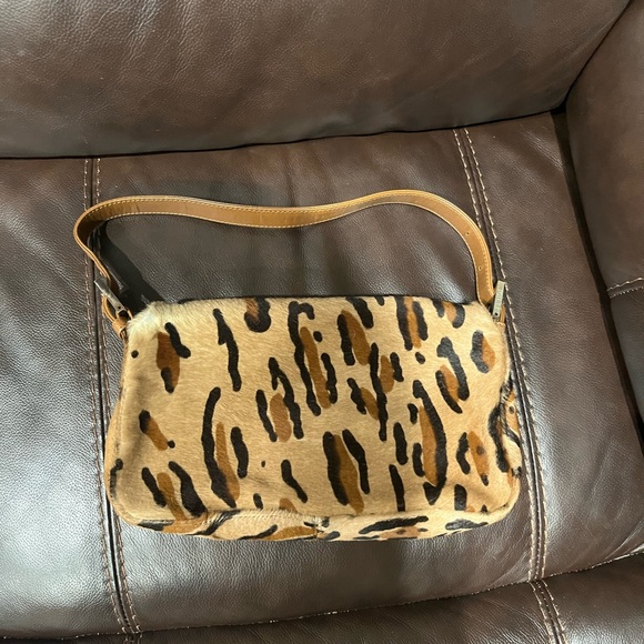 Fendi baguette leopard pony hair - Picture 10 of 13